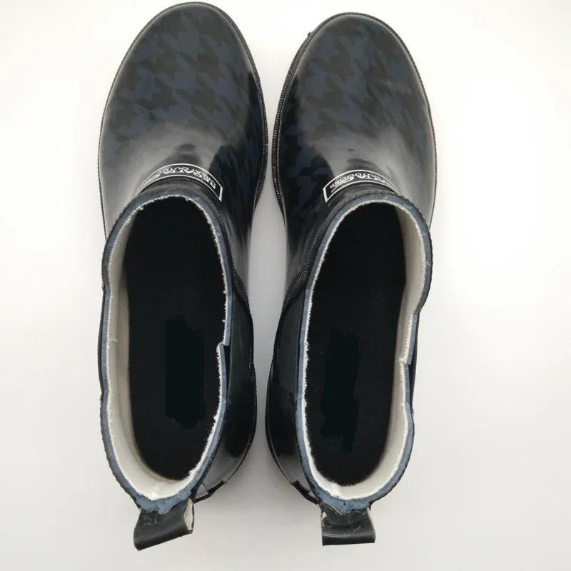 

New fashion black ladies ankle rain shoes rubber rain boots
