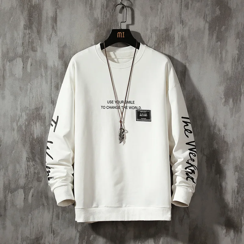 

Hoodies & Sweatshirts