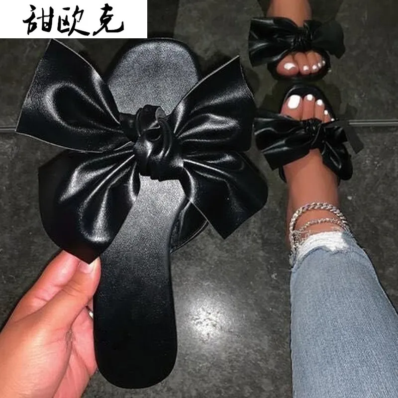 

Women Pleated Band Slippers 2021 INS Hot Summer Slides Fashion Square Toe Shoes Woman Beach Flats Plus Size 35-43 Lady Footwear