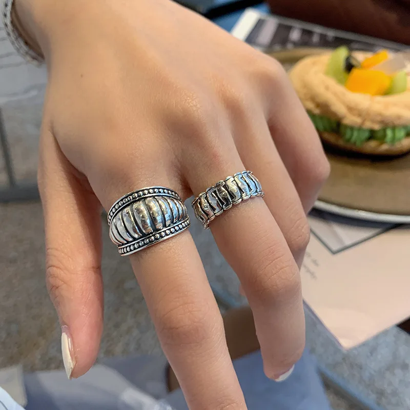 

Goldria 925 Sterling Silver Trendy Retro Neutral Striped Fashion Ring Distressed Open Index Finger Prevent Allergy Couple Party
