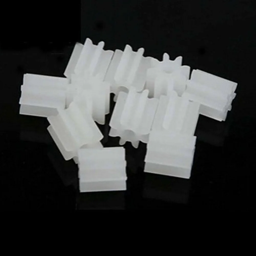 

20pcs Plastic 8 Tooth Spindle Gear 1mm Aperture DIY Model