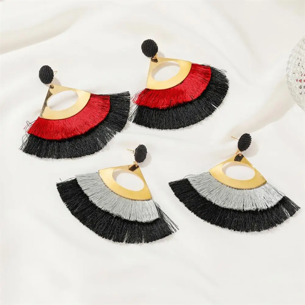 

1 Pair Stylish Decorative Earrings Eye-catching Jewelry Bohemian Scalloped Tassel Drop Earrings All Match for Daily Life