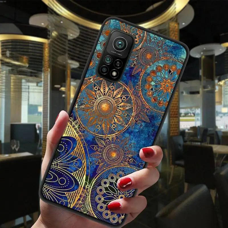 

Mandala Flower Totem Phone Case For Xiaomi 5 6 6Plus 6X 8 9se 10 10Pro Not2 3 10lite Mix2 2S 8lite Max2 3 F1 5X