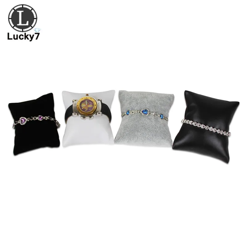 Подставка для наручных часов среднего размера из полиуретана и бархата