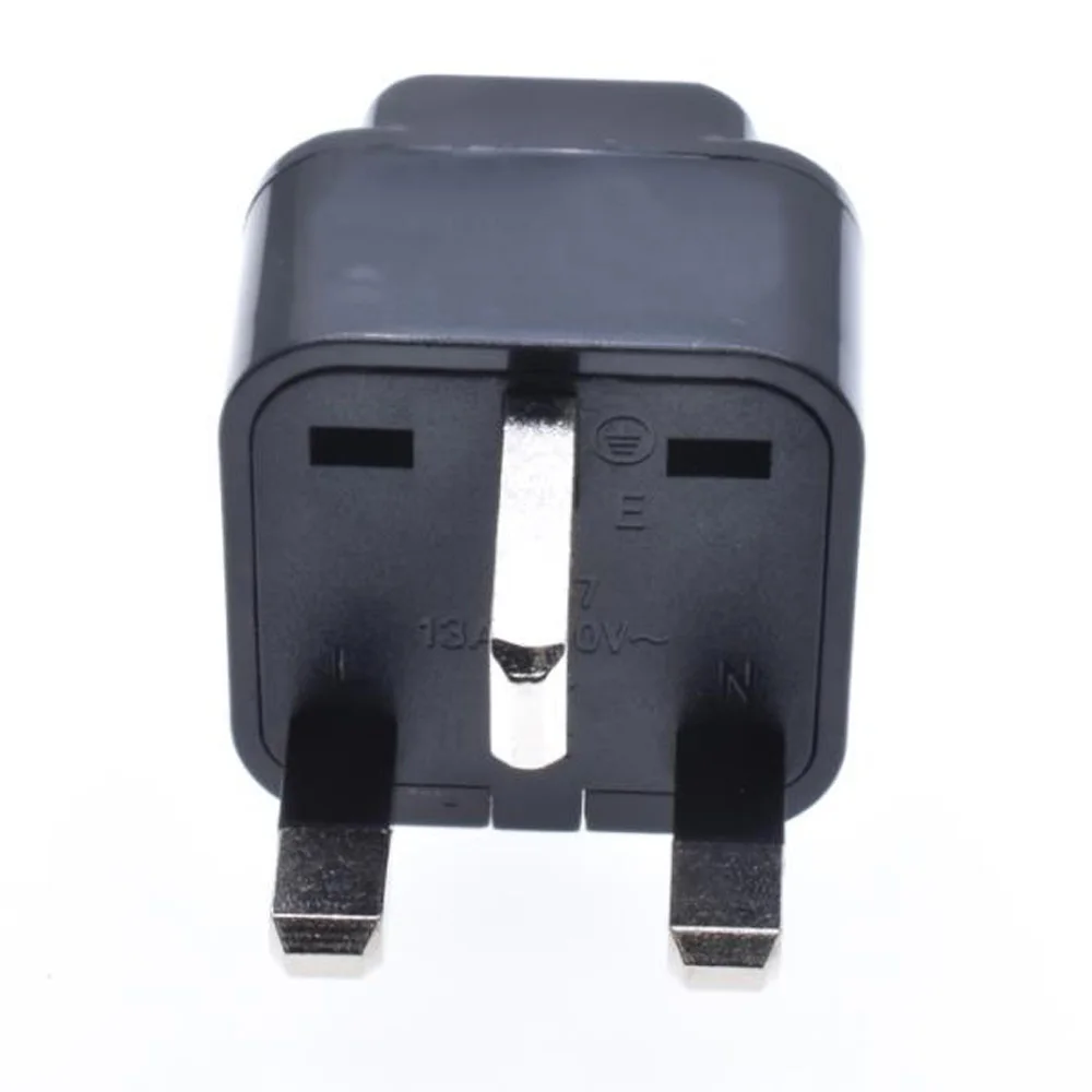 Универсальный переходник для путешествий черного и белого цвета 13 а 250 В