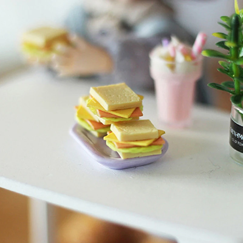 2pcs Mini Sandwiches Simulation Food Clay 1/12 Dollhouse Miniature Pretend Play food  Doll Kitchen Furniture Accessorie