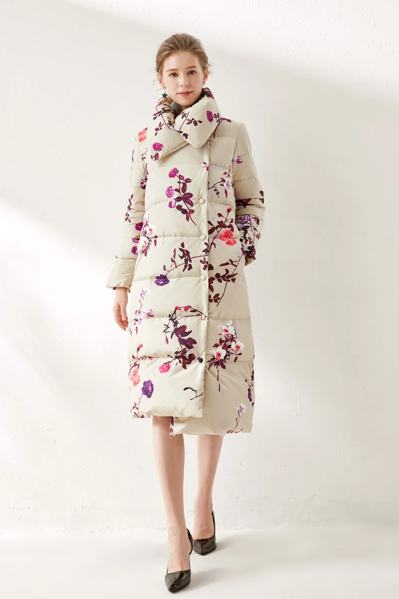 Высокое качество женские зимние Подиумные пальто отложной воротник длинные