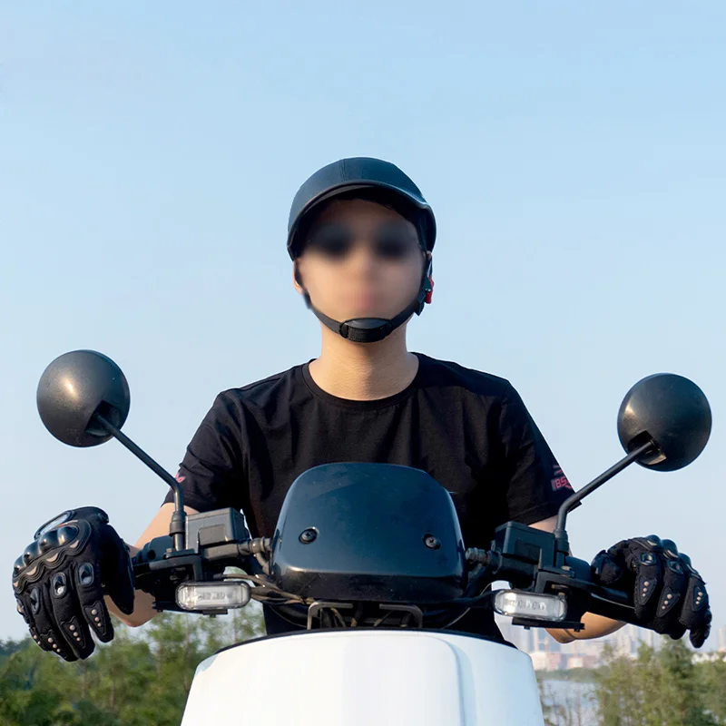 

Защитный шлем для лица для скутера, велосипедная твердая бейсболка, Полуоткрытая мотоциклетная безопасная шляпа, кожаная бейсболка, шлем д...
