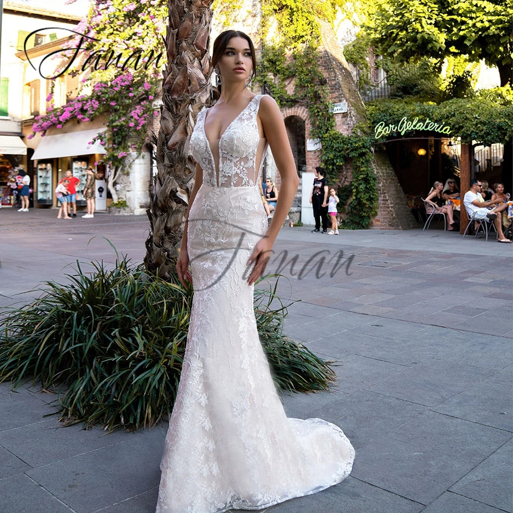 

Deep V-Neck Sleeveless Backless Mermaid Wedding Dresses Court Train Ruched Lace Bridal Gown vestido de noiva Свадебное платье