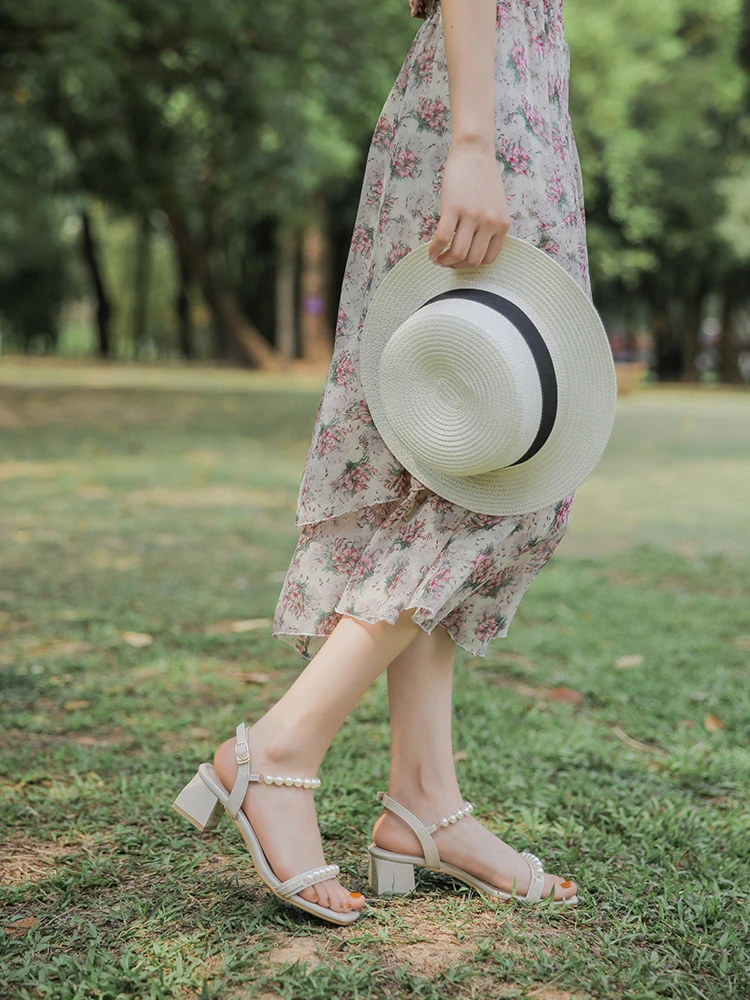 

Sandals New Summer Fairy Style Open Toe Pearl Thick Heel Mid Heel High Heel Shoes