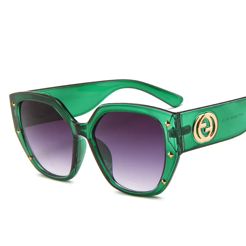 

Large Frame Sunglasses Women 2021 New Luxury Brand Retro Square Rivet Sun Glasses Black Width Legs Eeyeglasses Men UV400