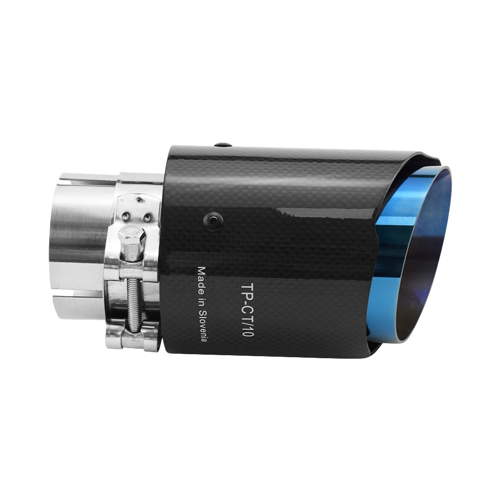 Синяя выхлопная труба из углеродного волокна на гриле нержавеющей стали