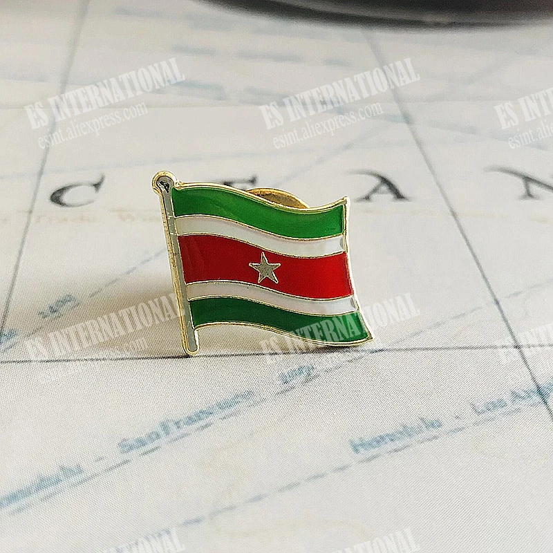 

Булавки с флагом Суринама