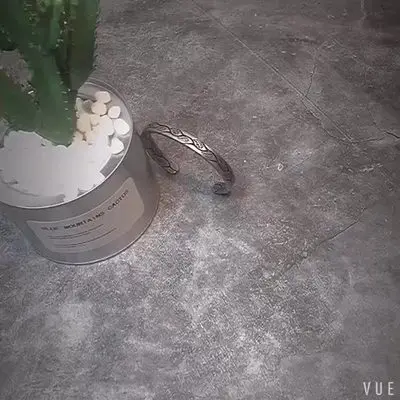 

JLB1248 Euro-American Wind and Feather Leaf Retro Bracelet