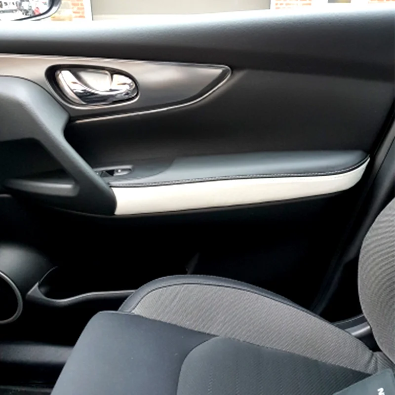 Для Nissan Qashqai J11 2016 2017 2018 4 шт. черно белые кожаные вставки с белой линией дверной