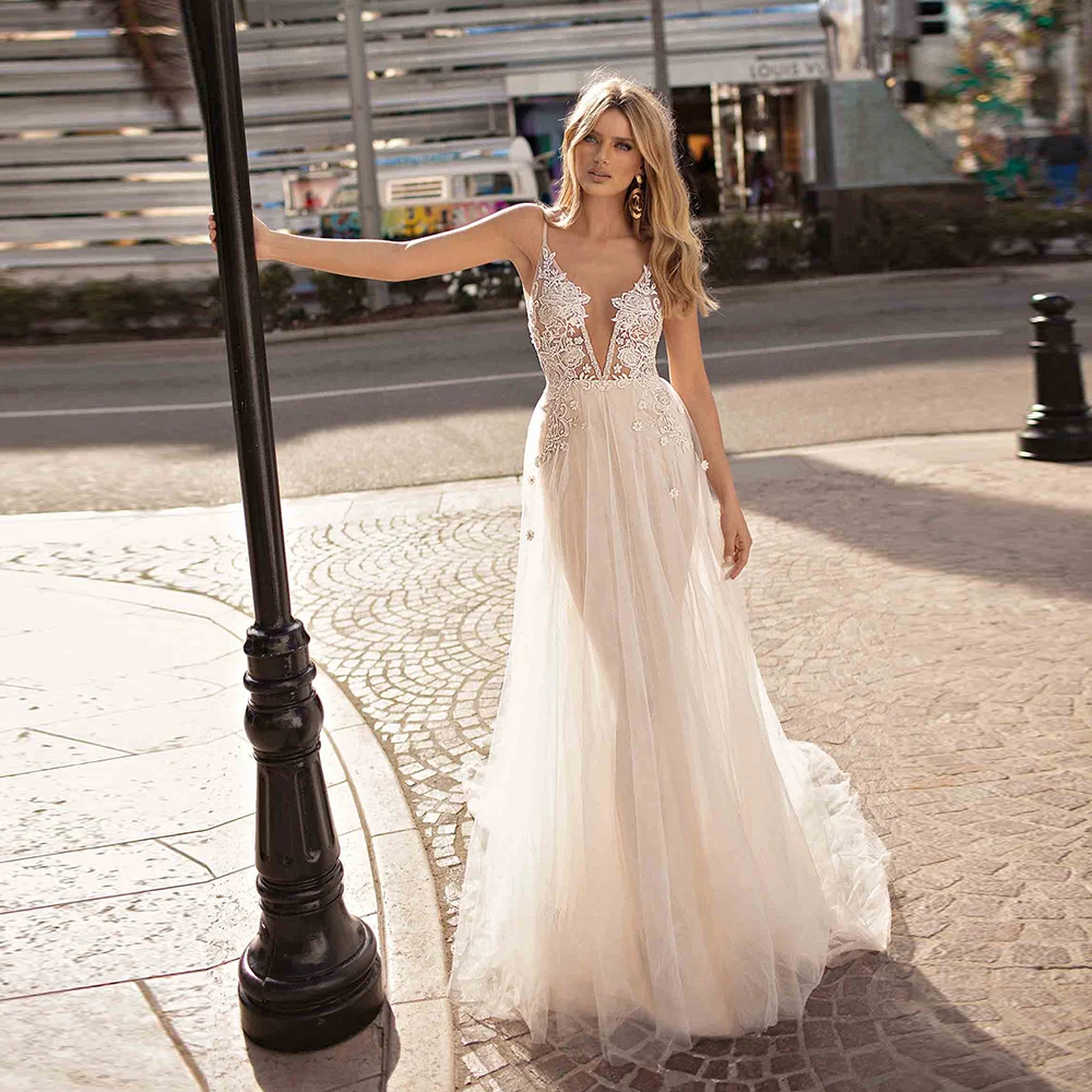 

Illusion Tulle Wedding Dress For Woman Sleeveless Backless Formal Bridal Gown Sexy V Neck Straps Brush Train Vestido De Novia
