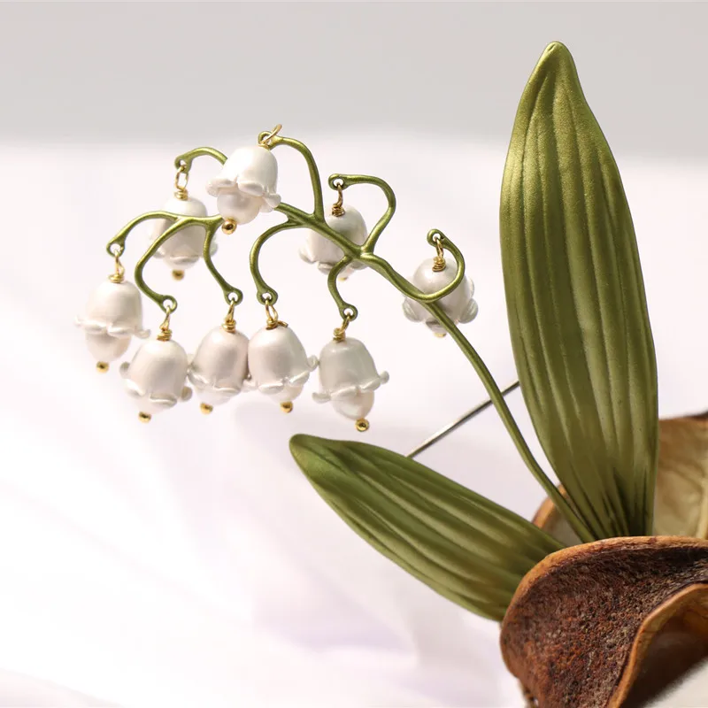 

Luxury Brand Design Lily Of The Valley Flower Corsage Brooch Pin Woman Wedding Bridesmaid Accessories Brooches Jewelry