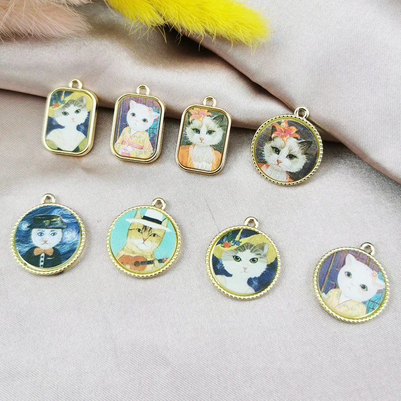 

MuhNa 10pcs/pack Metal Cabochon Cats Charms Printing Animals Kitty Pendant For Earring Bracelet DIY Jewelry Handmade Golden Base