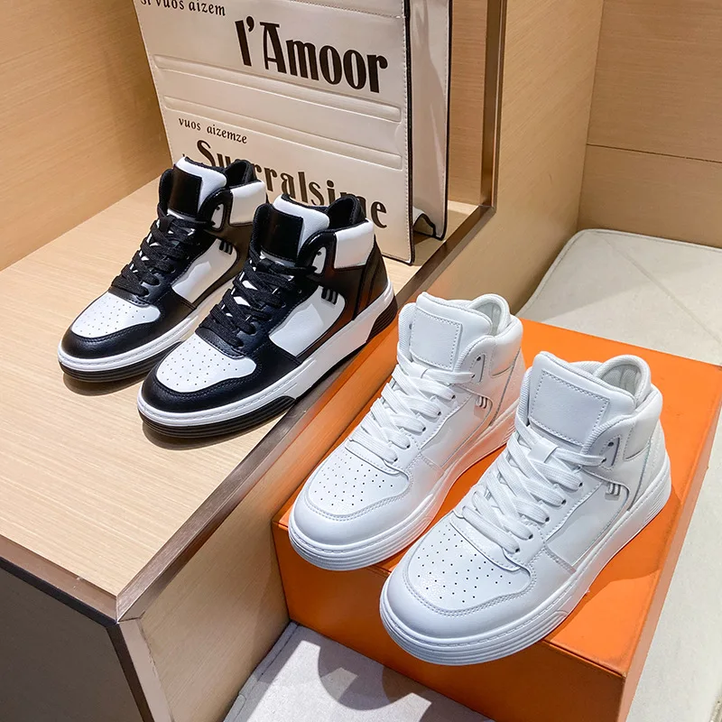 Women Shoes Fashion Sneakers Classics High-Top Shoes Women Lace-up Sapatos De Mujer Casual Loafers Skateboard Vulcanize Shoes