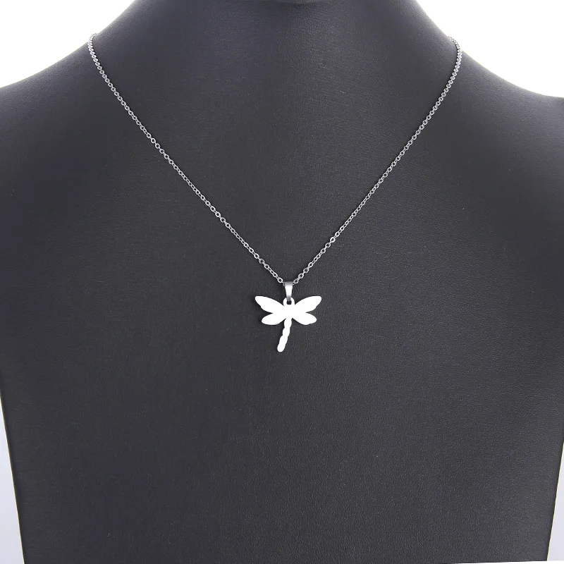 

2021 Fashion Stainless Steel Dragonfly Animal Necklace For Women Man Lover's Dragonfly Pendant Necklace Engagement Jewelry