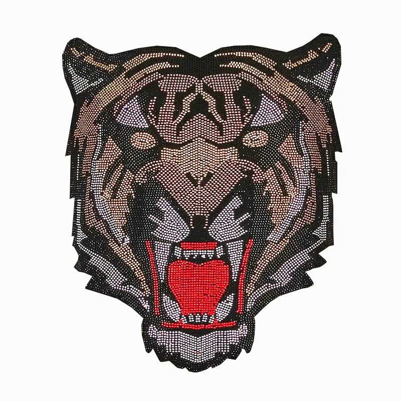 

2021 Tiger Head Picture Design T-Shirt Top Quality Sets Tracksuit Brand Hot Rhinestone O-Neck Men's Short Sleeve Summer