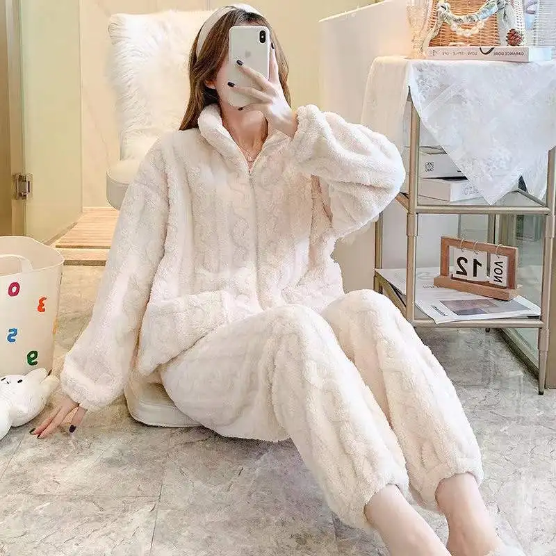 Winter Warm Flannel Women Pajamas Sets Coral Fleece 2 Pieces/Sets Long-Sleeved Trousers Sleepwear Casual Loose Homewear