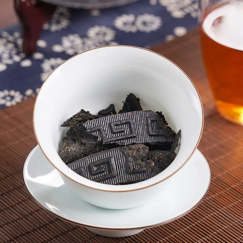 

Longfeng Zhifu (Dahongpao Tea Brick Tea) 1000G Two Gold Oolong Tea Wuyi Tea Brick Tea