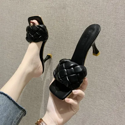 

2021 summer new square toe sandals and slippers fashion all-match one-way high heel sandals and slippers