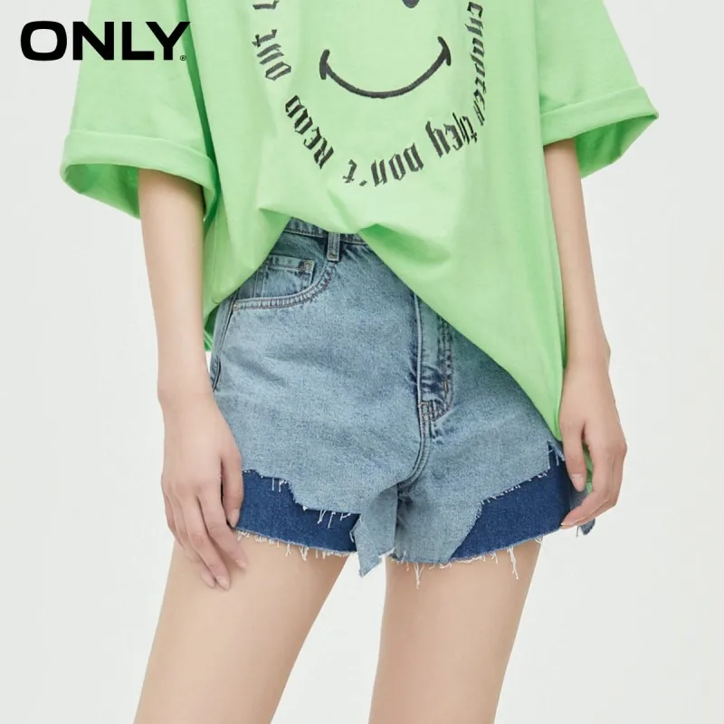 

Женские джинсовые шорты с завышенной талией и дырками