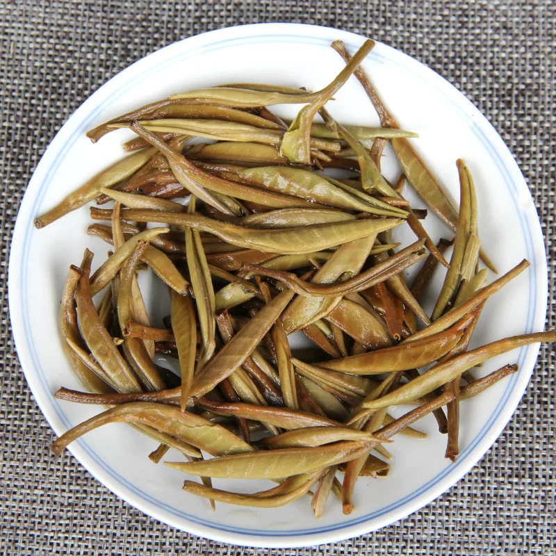 

Baihao Silver Needle Pu'er Tea, Ancient Tree Single Bud Tea, Moonlight White Single Bud Tea, Big Baihao Seven-seed Cake Tea