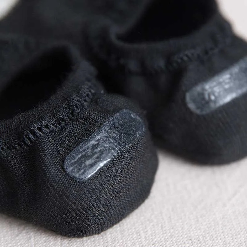 Минималистичные однотонные короткие носки с вышивкой и смайликом Удобные