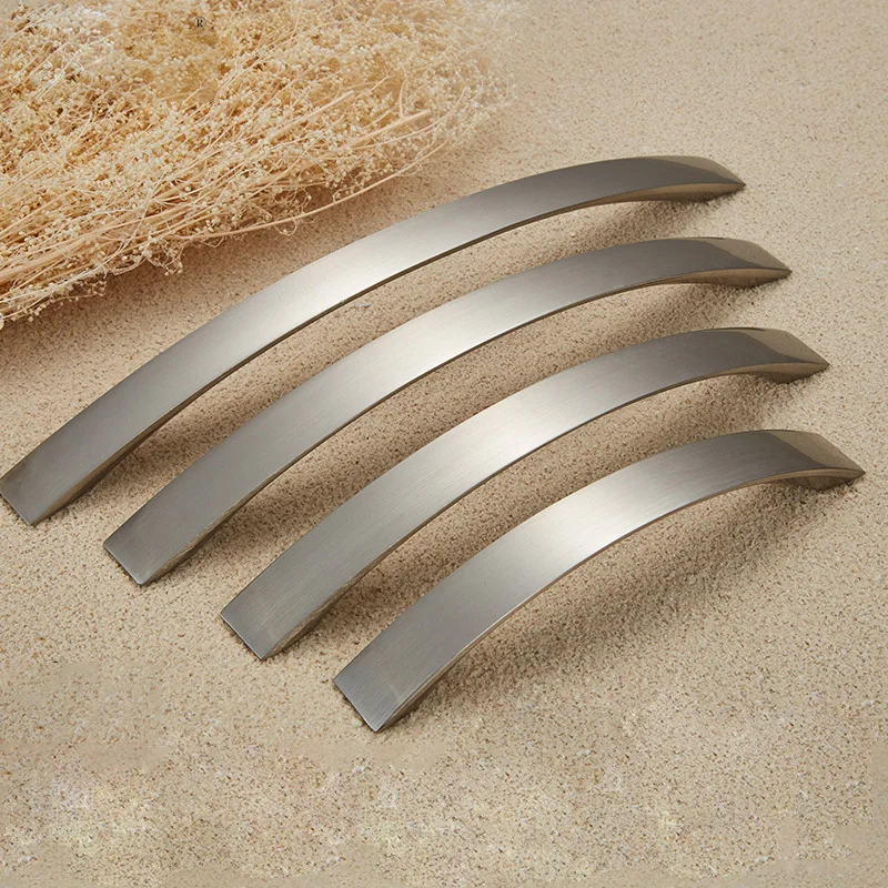 

4Pcs/Lot Brushed Silver Aluminum Alloy Kitchen Door Handles Cabinet Handles Drawer Knobs Wardrobe Door Handles Modern Style