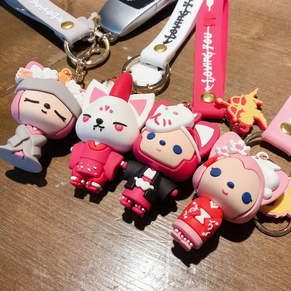 

Animal Crossing Fox Peach Keychain Creative Car Bag Pendant Couples Rubber Doll Keyrings Child Woman Charm Accessories Toys Gift