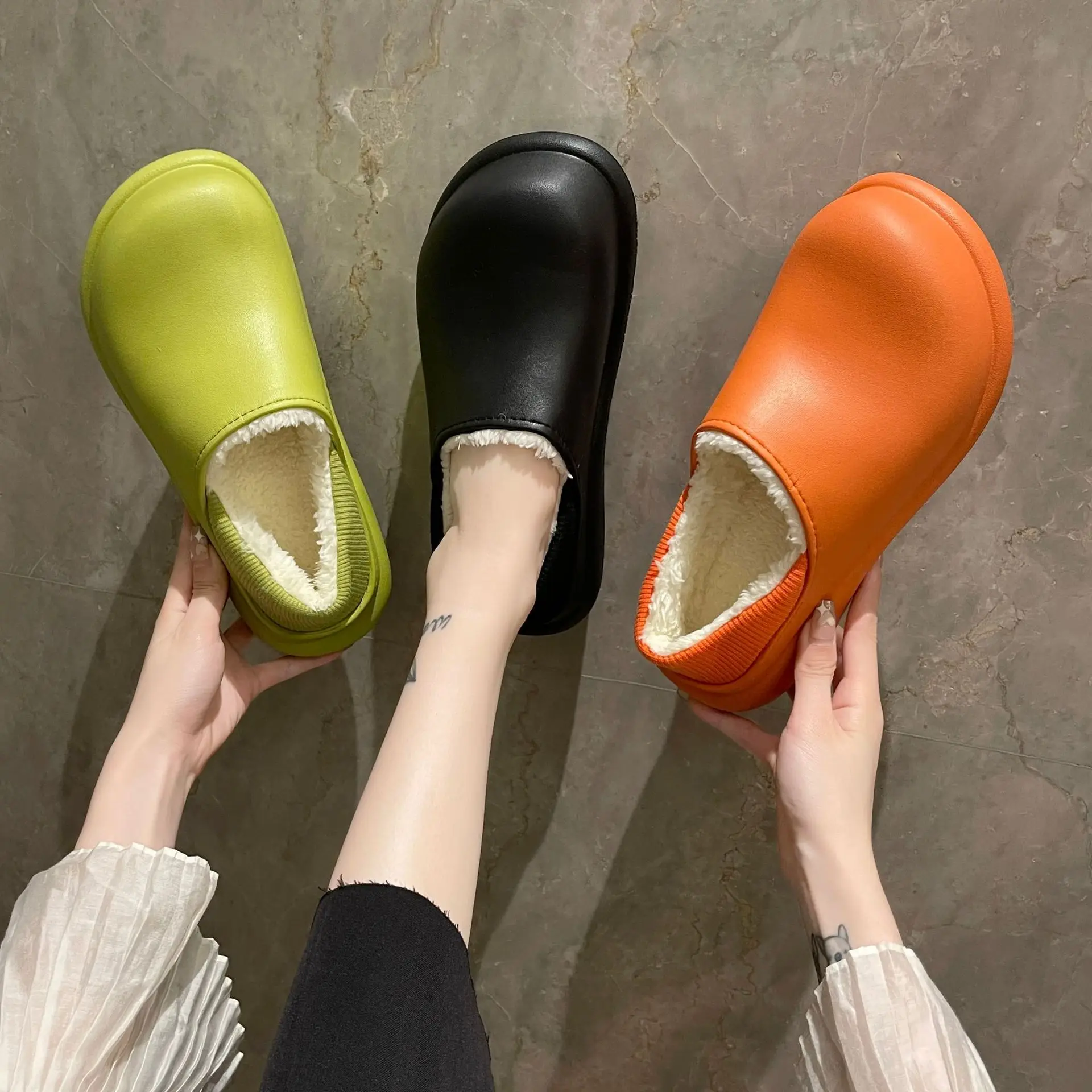 New Thick-soled Shoes with A Sense of Feces Increase Outer Wear Cotton Slippers, Two-wear Warm High-heel Home Cotton Shoes Women