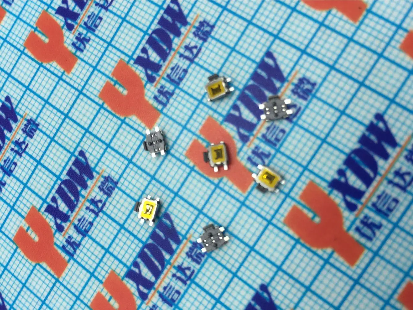 30 шт. маленький переключатель 4 Pin черепаха тип боковой ключ P пресс-переключатель