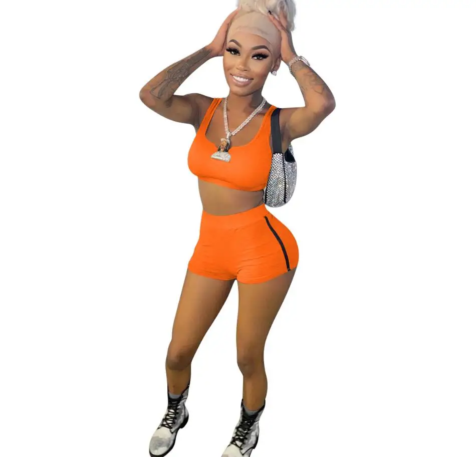 

2021 Summer Tracksuits Women Biker Shorts SetINS Fashion Lady 2PCS Sport Casual Sleeveless Crop Top Shorts Comfortable Outfits