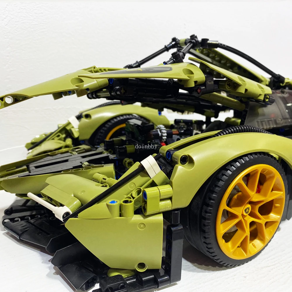 

Creator Expert Technic Series High-tech Lamborghinis RSR Super Racing Car SUV Moc Modular Bricks Model Building Blocks KidsToys