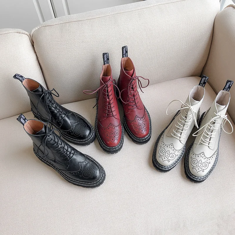 spesifikasi INS HOT Sepatu Bot Pergelangan Kaki Wanita Sepatu Bot Chelsea Ukiran Brock Eropa Dan Amerika Kulit Alami Sepatu Bot Musim Dingin Wanita Gaya Inggris