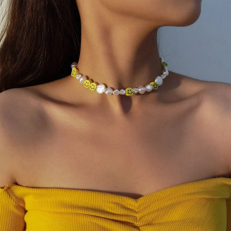 

Korean irregular Imitation Pearl Choker Necklace For Women Cute Sweet Girls Necklace Smile Beads Necklace Jewelry