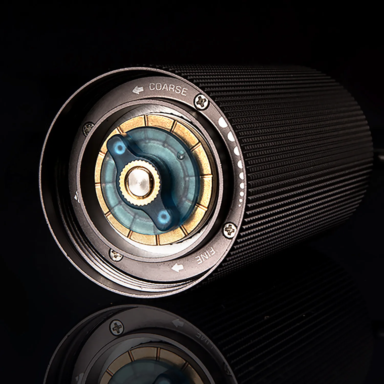 安い 栗C2手動コーヒーグラインダー,高品質のハンドグラインダーミル,二重ベアリング付き