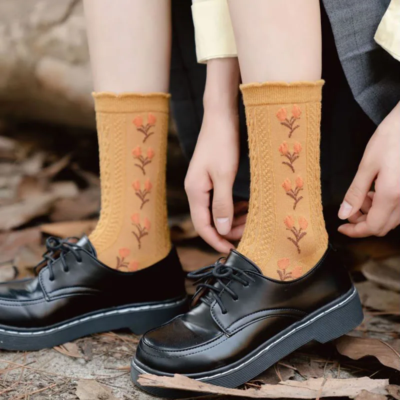 5 Pairs Women Socks  Set Autumn Winter Retro Pure Cotton Ruffle Breathable Cute Socks Floral Japanese Jacquard Middle Tube Hyuna