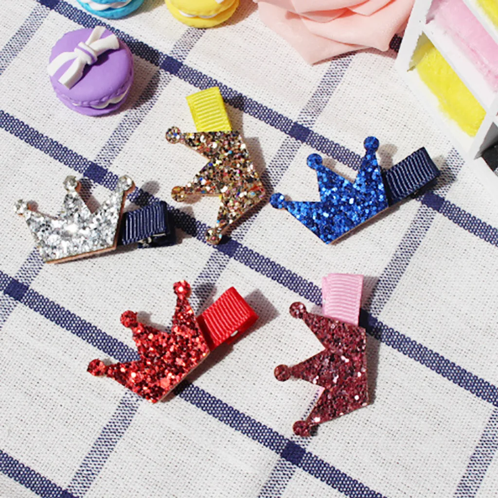 

20 Pieces DIY Crown Shapes Felt Appliques with Glitter Sequin for Scrapbooking