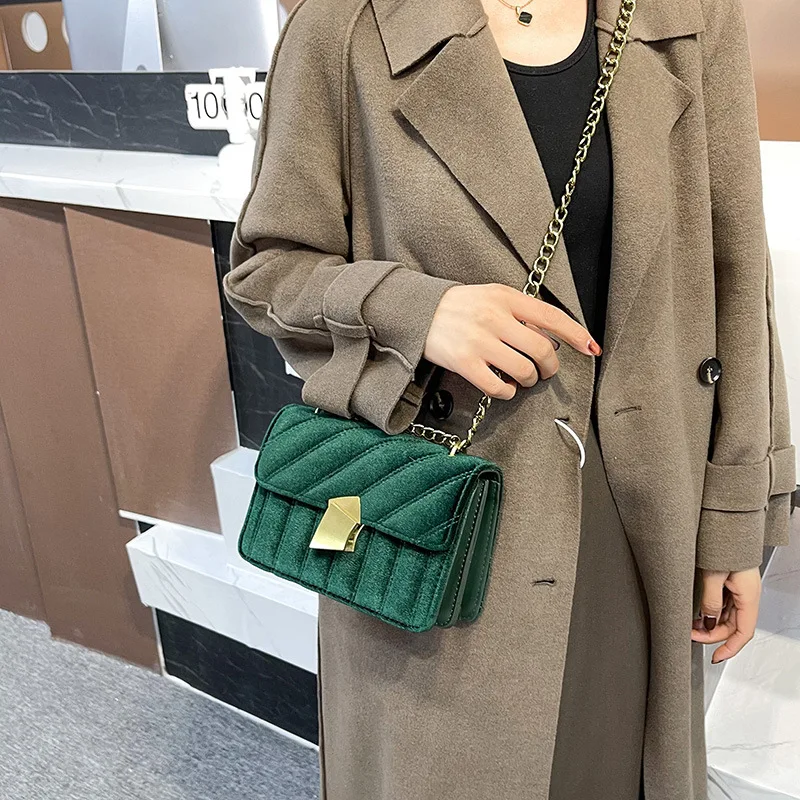 

Plush Frosted Quilted Bag Women Fashion Luxury Designer Shoulder Bag Ladies Retro Winter Wallet High Quality Pu Leather Handbag