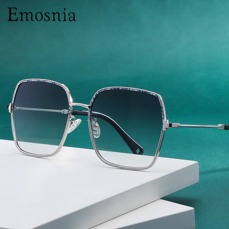 

Новинка 2022, солнцезащитные очки для мужчин и женщин, модные классические квадратные металлические очки с большой оправой, трендовые солнце...