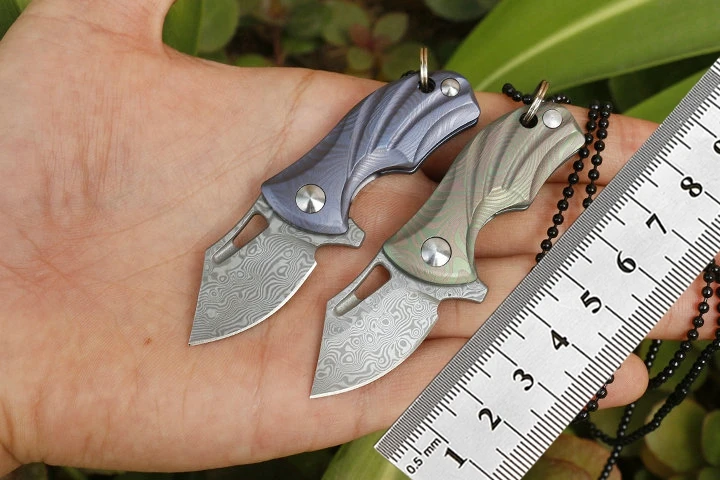 

High Quality EDC Camping Pocket Folding Knife Outdoor Mini Keychain Knife Damascus Steel Titanium Handle Tactical Survival Knife