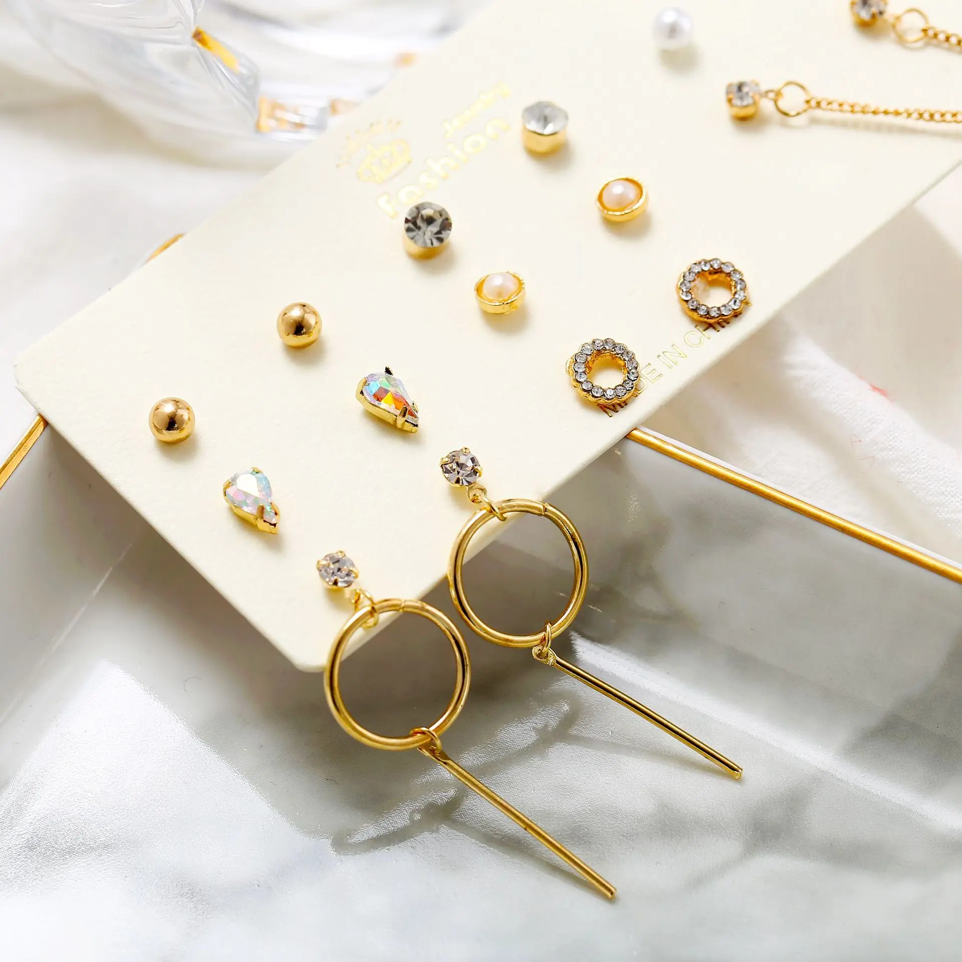 8 шт./компл. новые яркие серьги-кисточки с кристаллами и жемчугом для модных