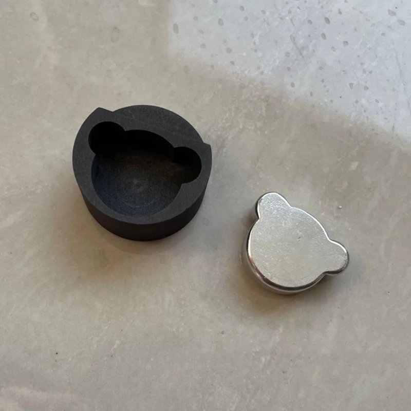 

Silver Gold Bear Shape Mold Graphite Crucible Mold Metal Melting Casting Mold 85LF