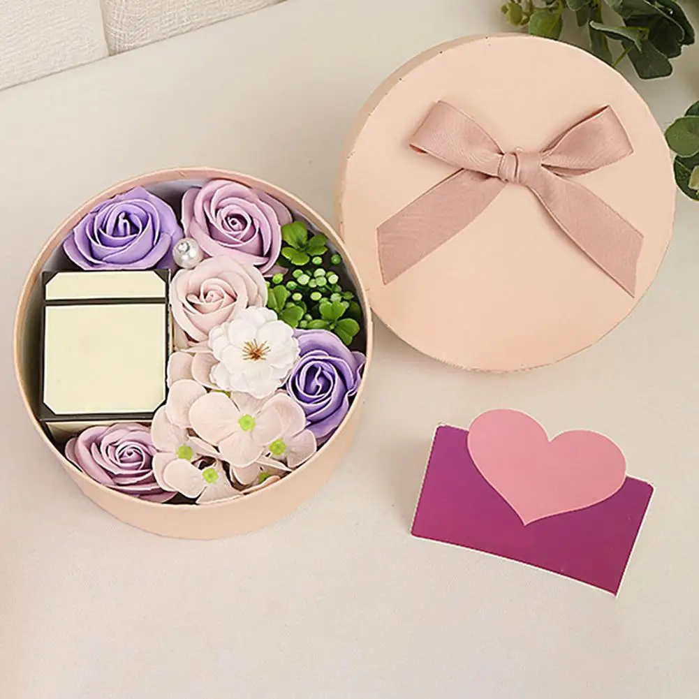 

Romantic Scented Soap Rose Flower Gift Box for Valentine's Day Wedding Party