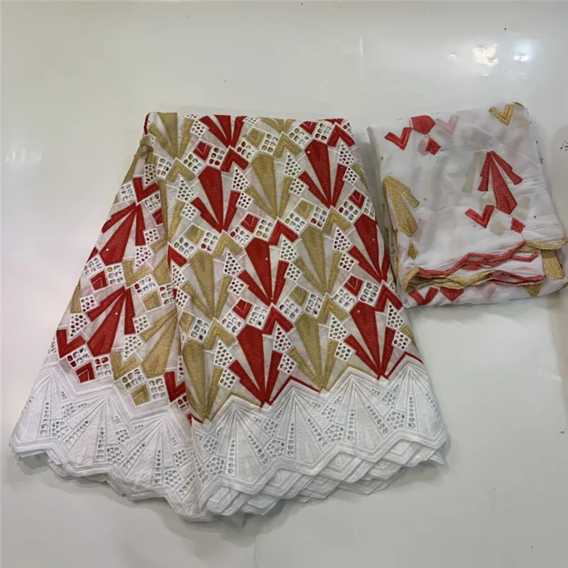 

Новое поступление Африканский Базен riche ткань с бисером вышивка Швейцарский хлопок кружевная ткань для платья материал нигерийский LG809
