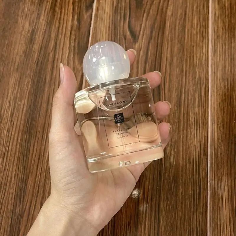 

Парфюм для мужчин и женщин, длительный аромат, Натуральный Деревянный цветочный аромат, спрей унисекс